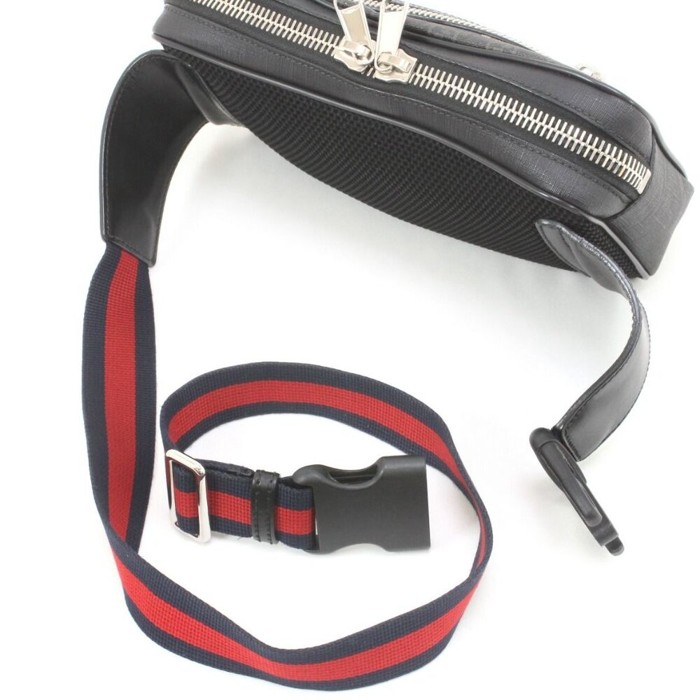 Gucci GG Supreme Taiga Body Bag - Picture 5 of 10